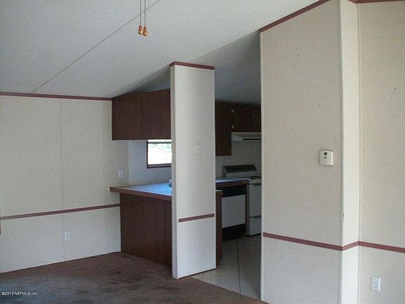 LR to Kitchen