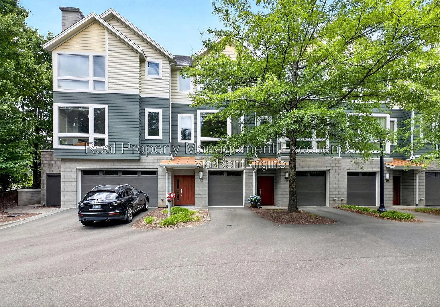 1 bed, 1.5 bath, 1267 sqft, $2,450 — Photo 1