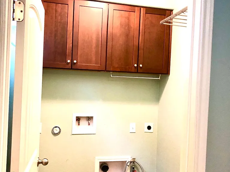 Laundry and mudroom entrance from garage
