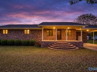 1200 Taylor Rd, Glencoe, AL 35905