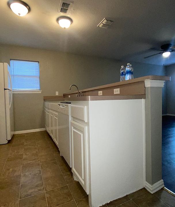 7700 Stanley Ct. 7700 Stanley Ct Joshua, TX Zillow