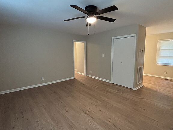 5th image of 2487 Rosen Ave