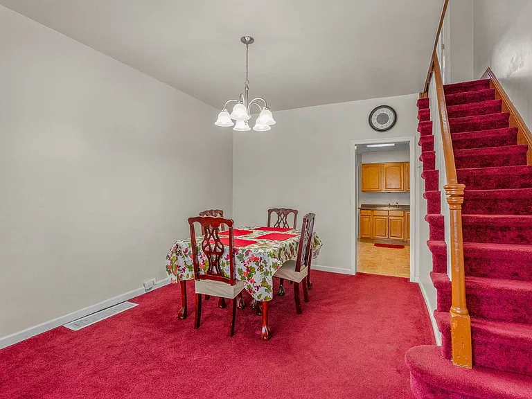 513 Morris St — Photo 5