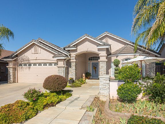 4th image of 2786 E Pryor Dr