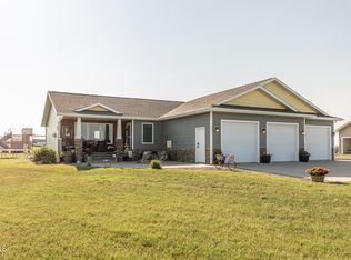 1001 Schick Dr, Bismarck, ND 58501
