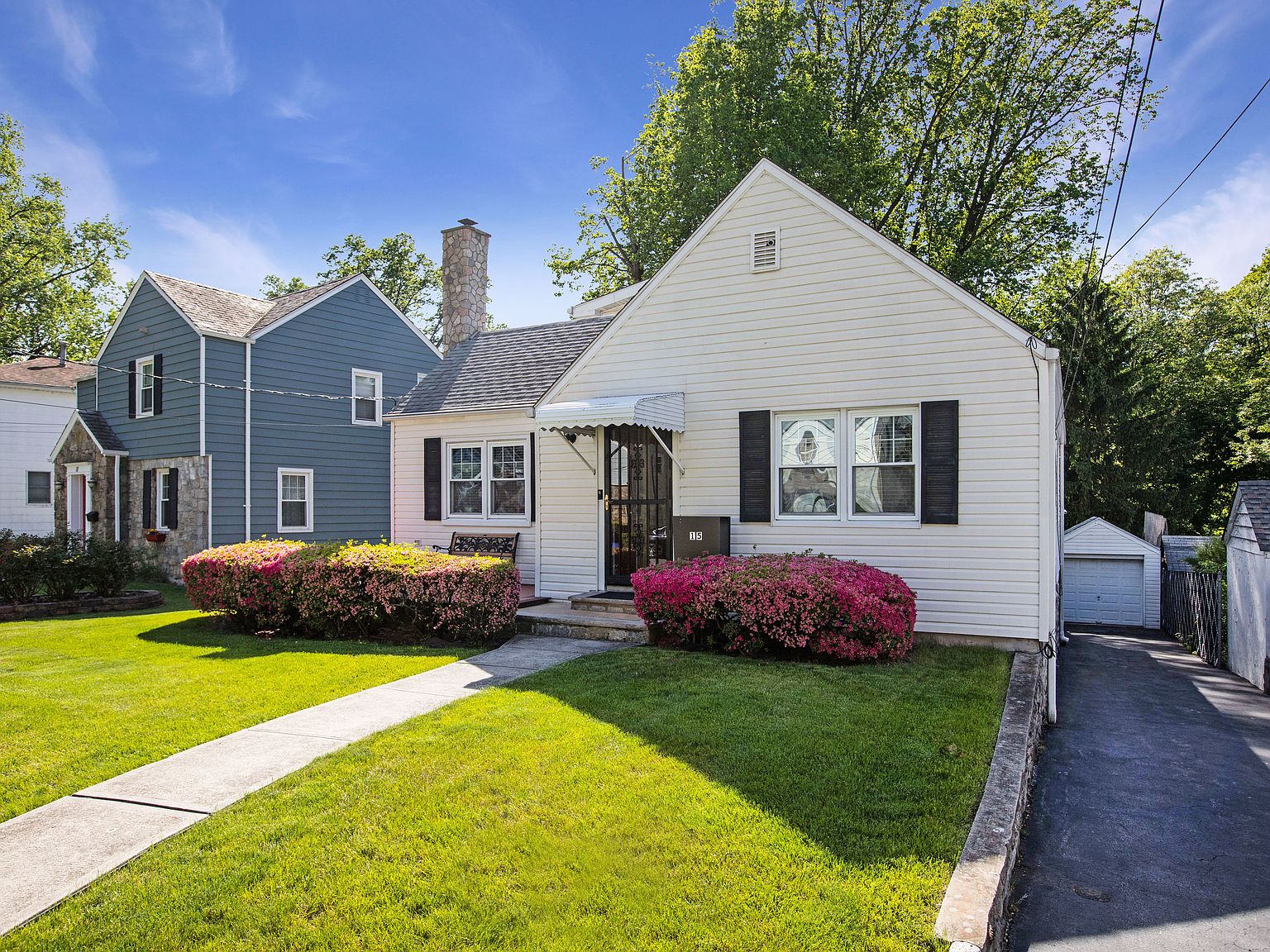 15 Tibbetts Rd, Yonkers, NY 10705 Zillow