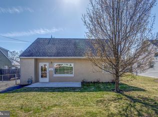 424 Gorsuch St, Folsom, PA 19033
