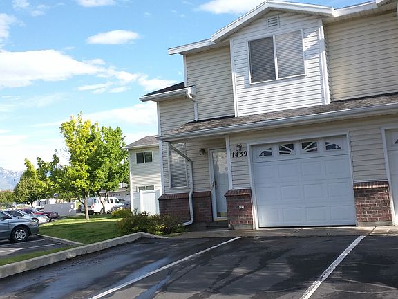 4th image of 1439 W Vironcia Way