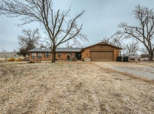 940 S Morgan Rd, Blanchard, OK 73010