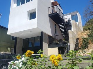 3689 Reynard Way, San Diego, CA 92103