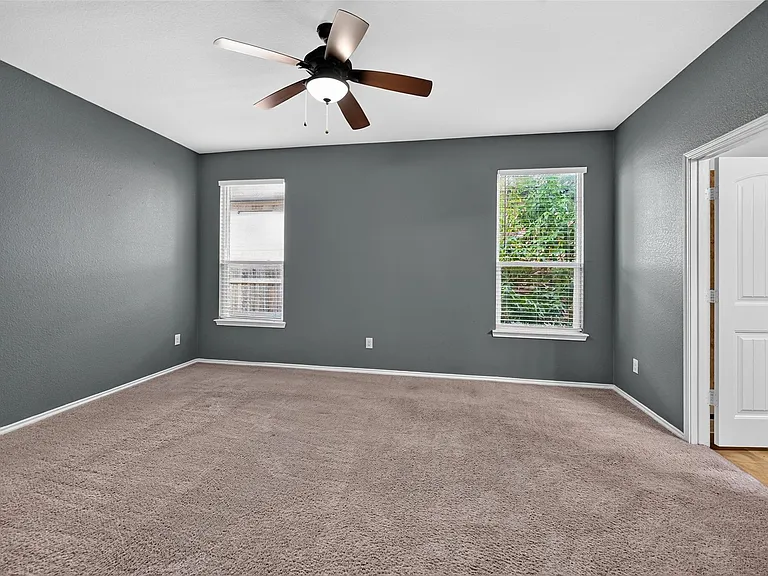 1049 Clove Hitch Rd — Photo 17