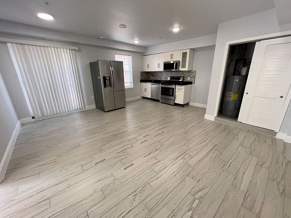 1st image of 1216 Wallace St #3B
