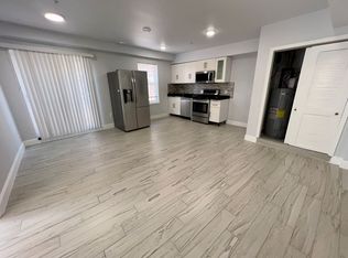 1216 Wallace St #3B, Philadelphia, PA 19123
