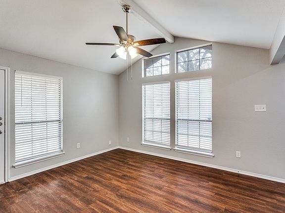 3rd image of 117 Peachtree Ct #B
