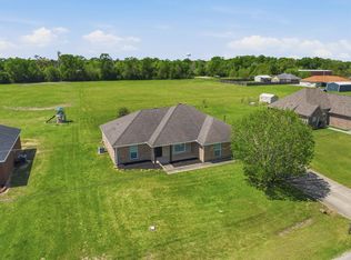 504 Hanna St, Iowa, LA 70647