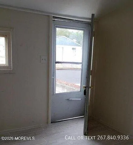 40 Shore Blvd #B — Photo 8
