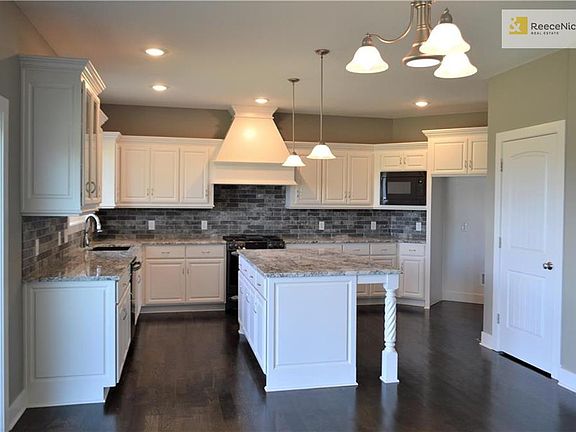 Granite Counters, tile backsplash