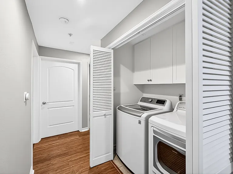 629 Traction Ave #231 — Photo 14