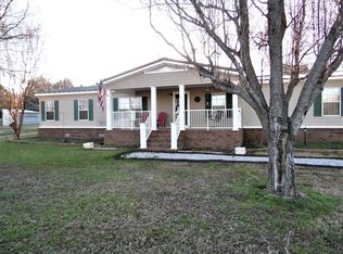 79 Sunrise Dr, Killen, AL 35645