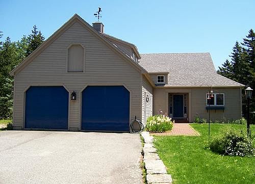 Driveway to colonial