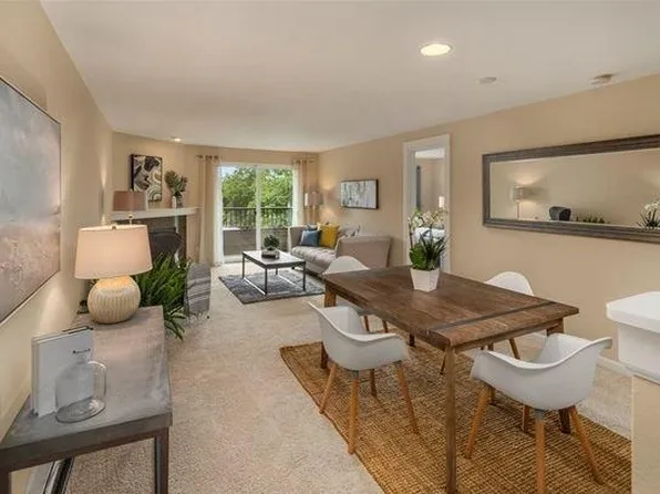 746 Kirkland Cir APT F302, Kirkland, WA 98033