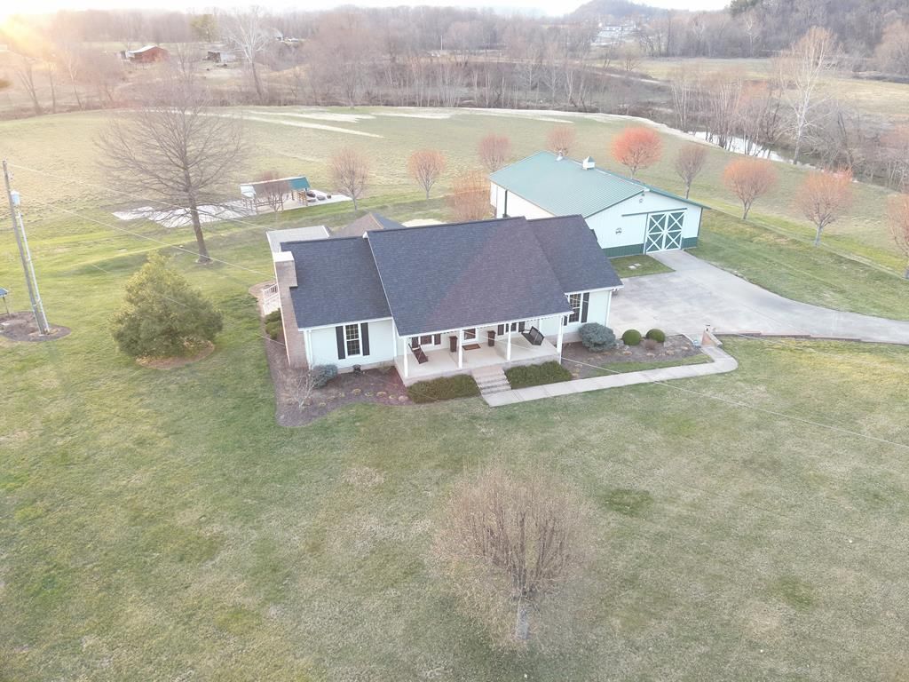 Real estate listing image