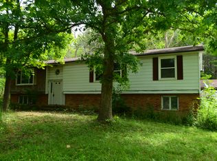 10155 Plank Rd, Montville, OH 44064