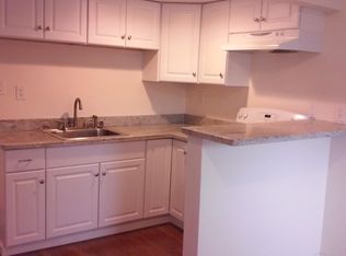 107 Clarendon Rd APT 5, Pacifica, CA 94044