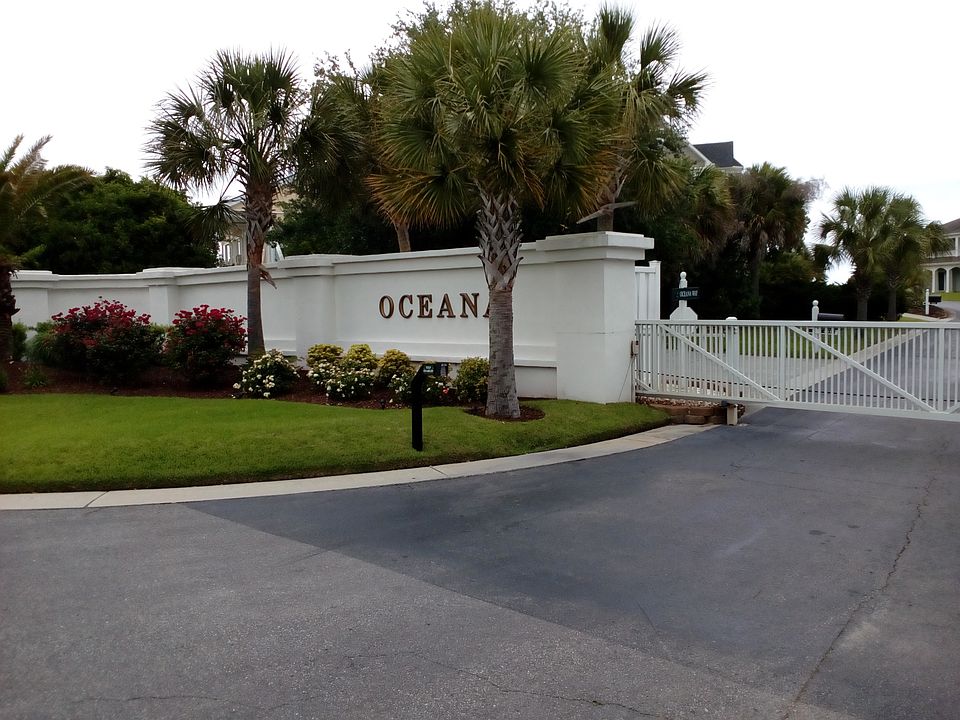 Entrance To The Community