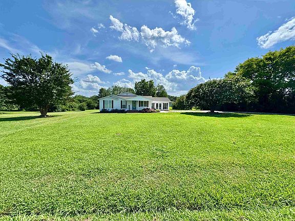 3rd image of 2258 County Road 158