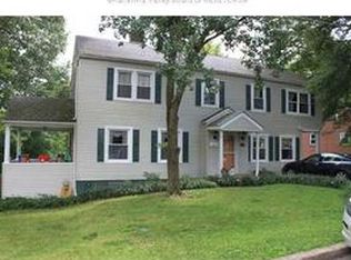 834 McQueen Blvd, Saint Albans, WV 25177