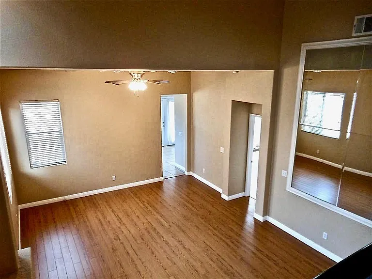 2420 Silver Shadow Dr #HOUSE — Photo 28