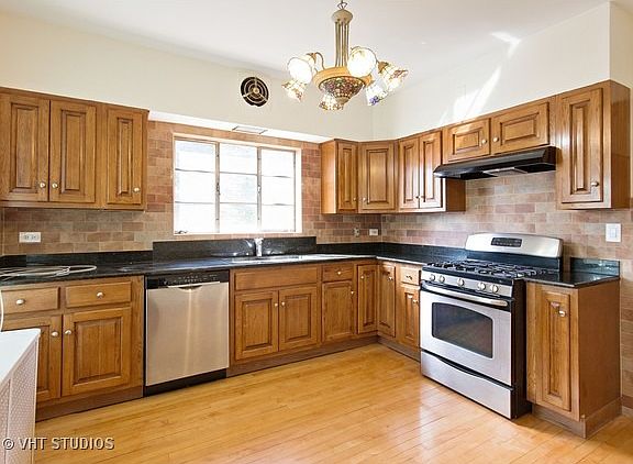 2nd image of 2117 Elmwood Ave #2