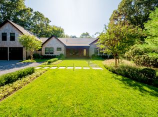 5 Diane Dr, East Hampton, NY 11937