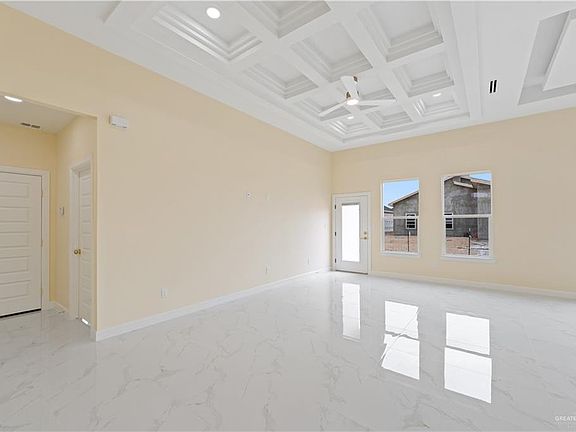 3rd image of 5813 N Gira Del Sol St