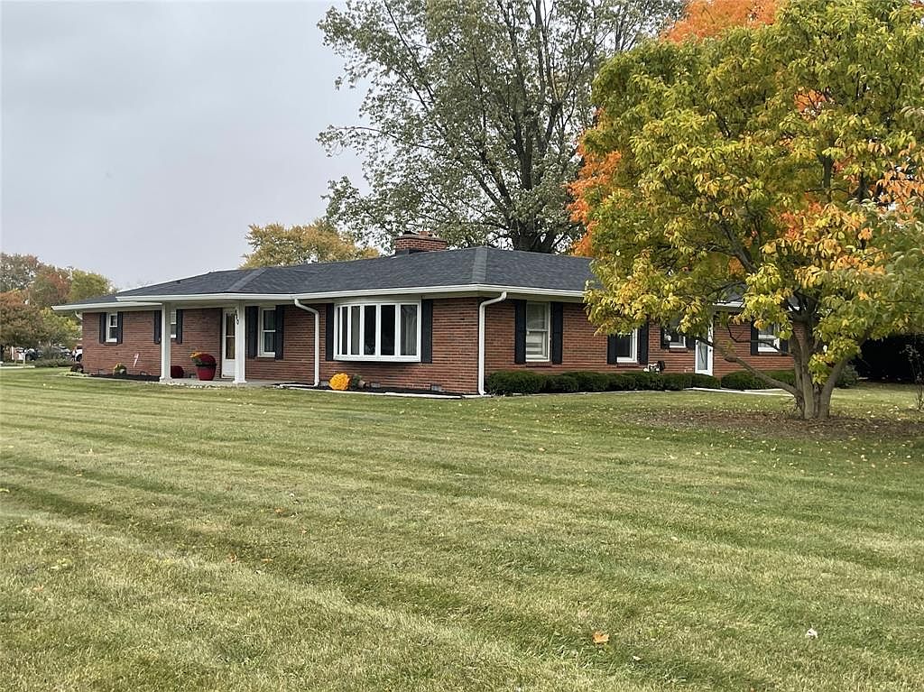 840 Motel Dr, Fortville, IN 46040 Zillow