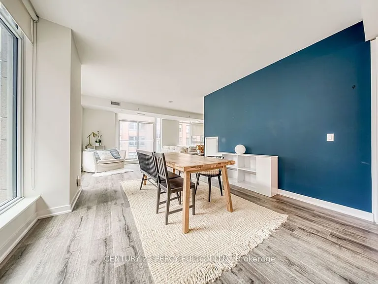 30 Nelson St #323 — Photo 13