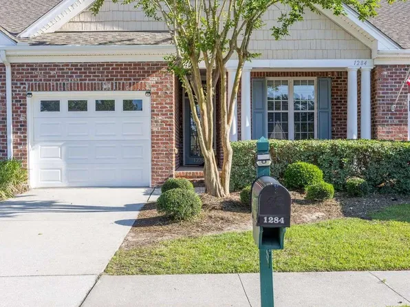 1284 Greensview Circle, Leland, NC 28451
