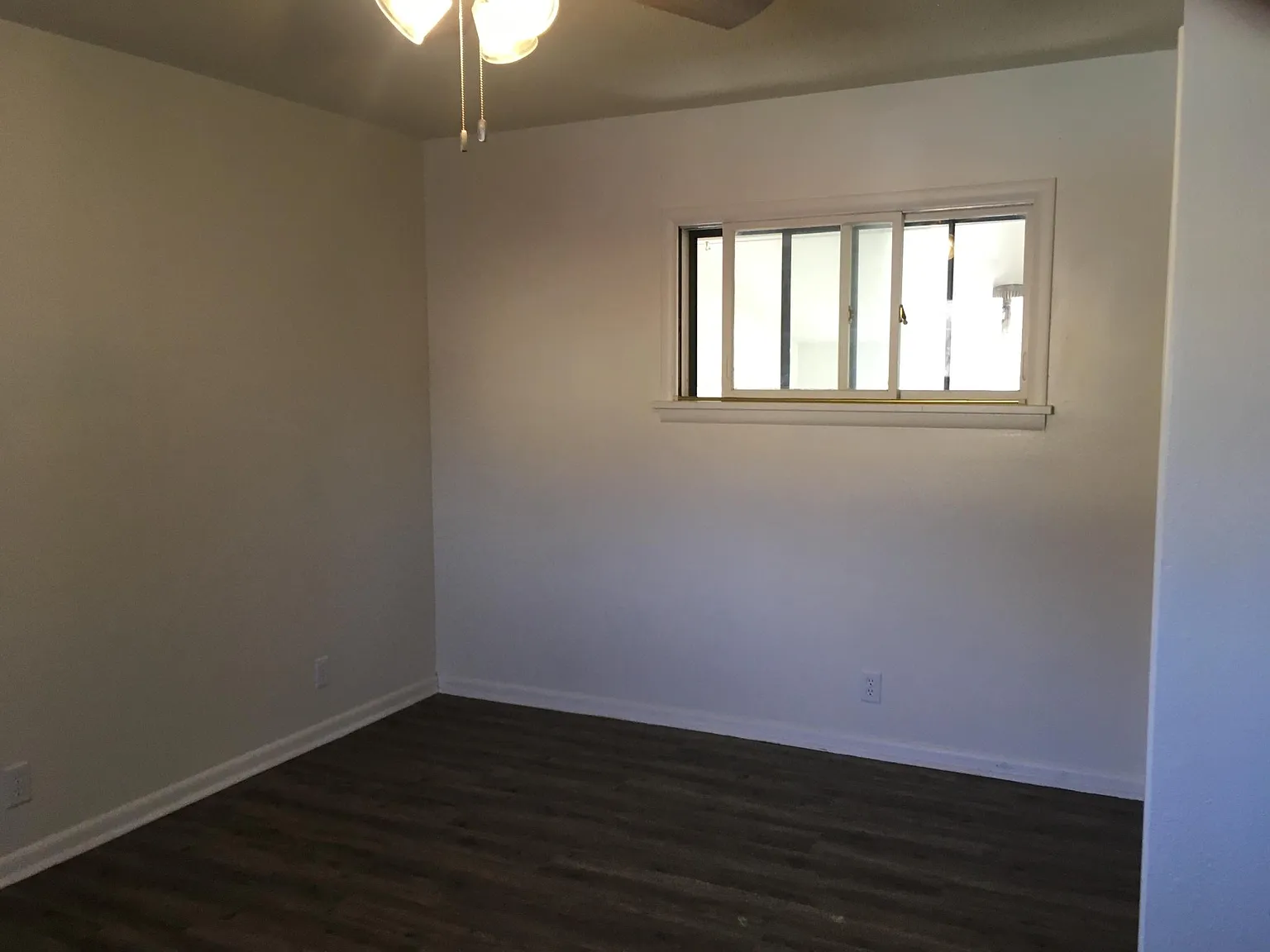 3 bed, 1200 sqft, $1,250 — Photo 4
