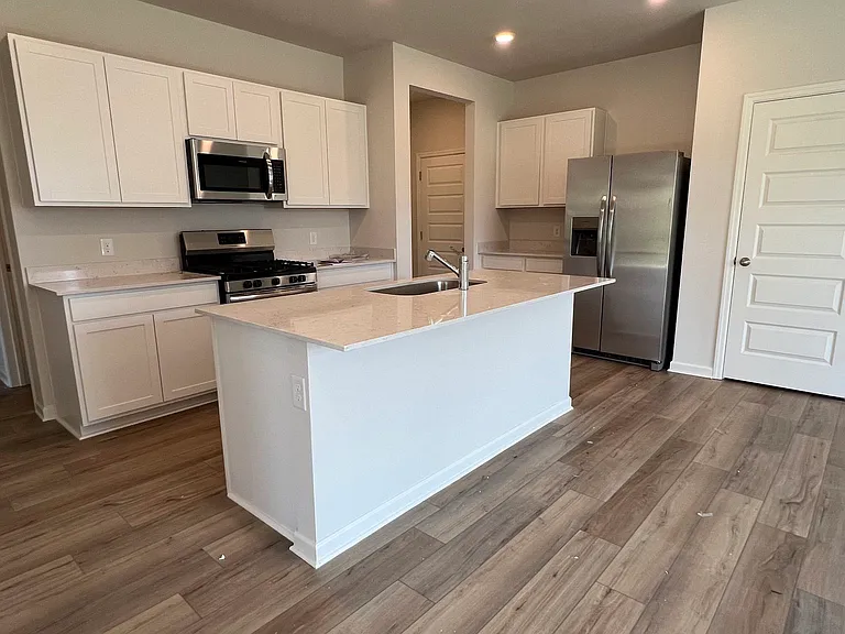 3015 Drumwright Way — Photo 13