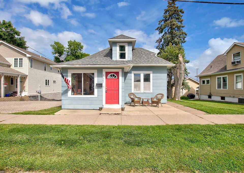 1st image of 21404 Church Ave
