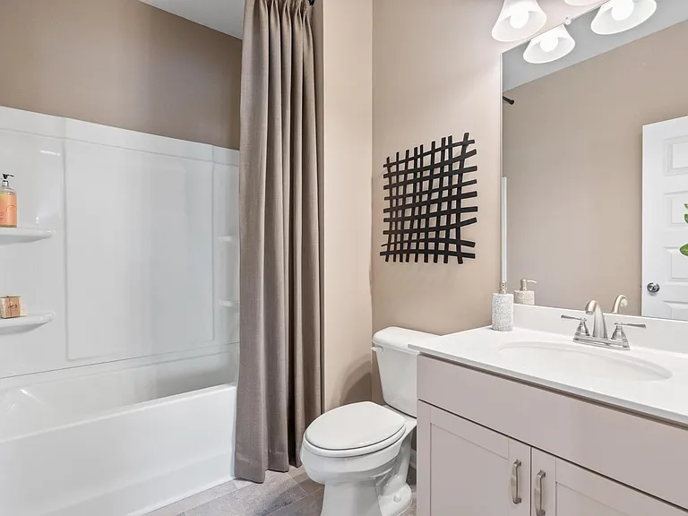 7 Felton Walk Blvd — Photo 10