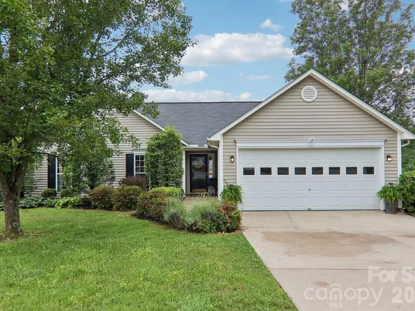12 Wineberry Ct, Fletcher, NC 28732