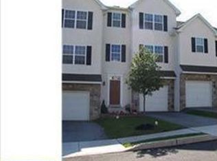 1640 Brynne Ln, Pottstown, PA 19464