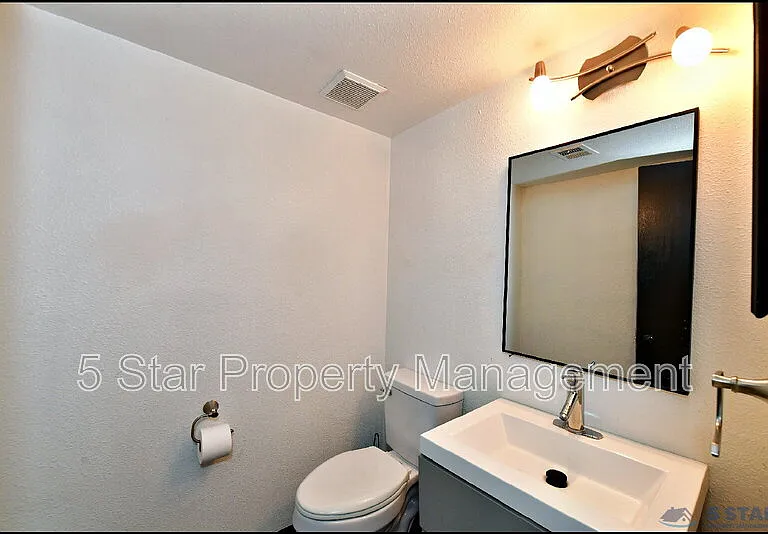 7249 Imperial Ridge Dr — Photo 25