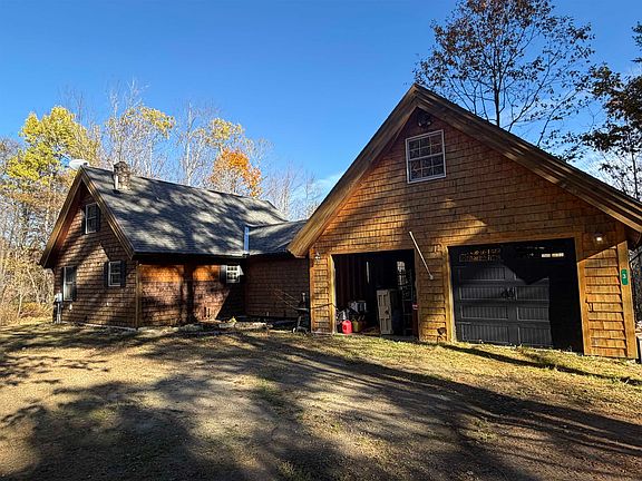 4th image of 3 White Oak Lane