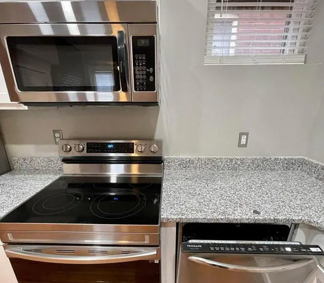 1318 S Brook St #3 — Photo 7