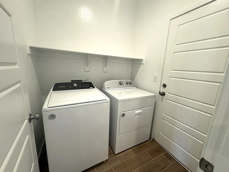 1083 S Traverse Dr — Photo 18
