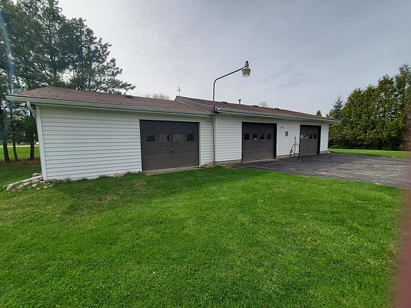 4th image of 4028 Stark Dr Lot 40-41