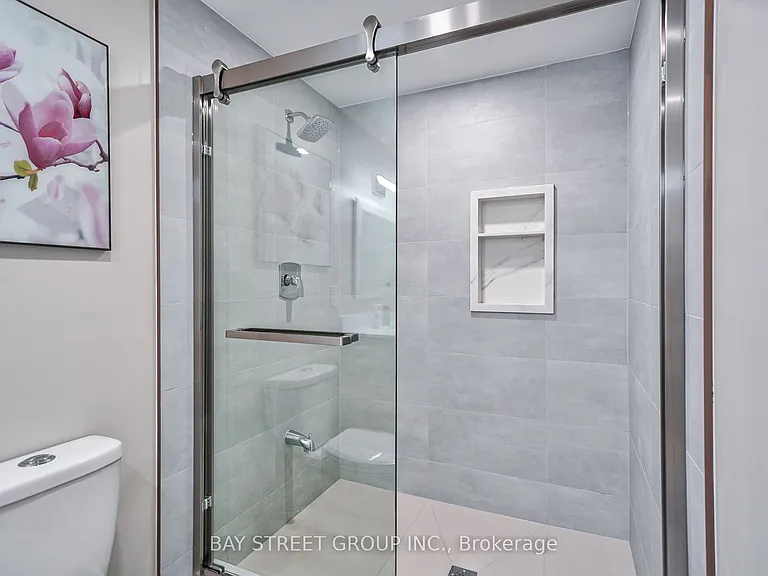 169 Killian Rd #A — Photo 12